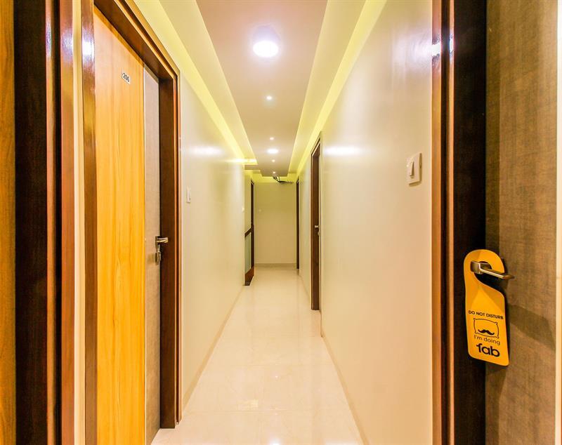 Fabexpress Marol Metro - Nr Mumbai International Airport Bombaim Exterior foto